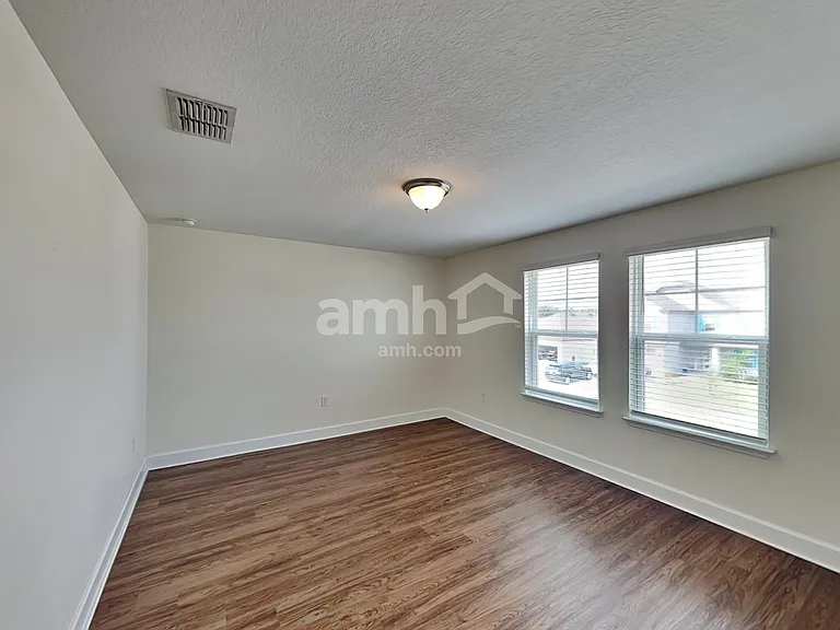 4434 Windy Hammock Way — Photo 9