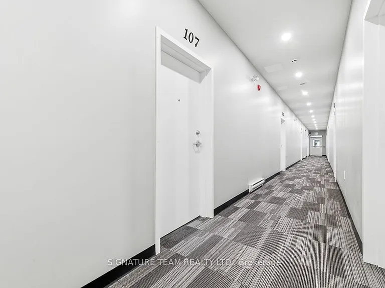 78B Queen St #308 — Photo 8