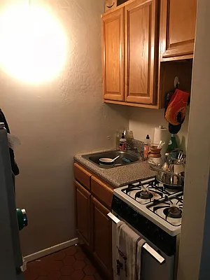 Rented by Ethan Blinder, LREB | media 16