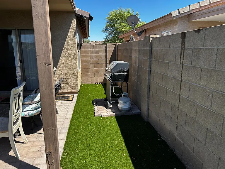 21398 N Duncan Dr — Photo 13