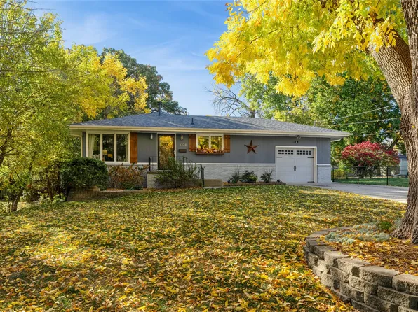 3324 Sheridan Ave, Des Moines, IA 50310