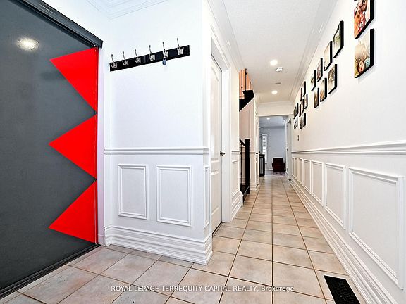 5th image of 29 Madelaine Dr #6