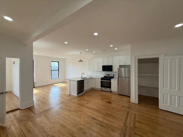 1916-18 S. Canalport, 1916-18 S Canalport Ave Front 3-16, Chicago, IL 60616