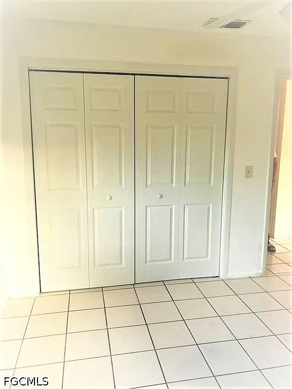 2 bed, 1.0 bath, 940 sqft, $1,200 — Photo 4