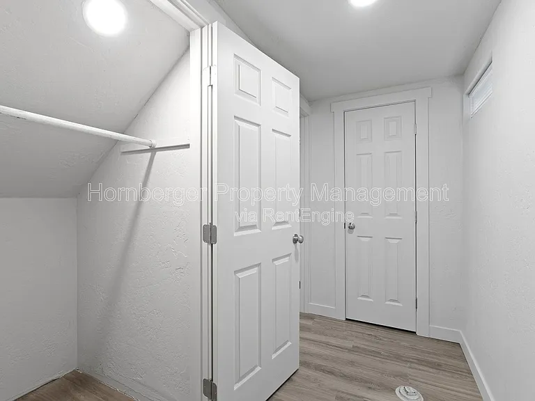3939 N Mayfair St — Photo 21