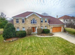 1122 Thelin Ct, Batavia, IL 60510