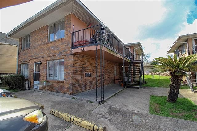 1st image of 421 Elmira Ave