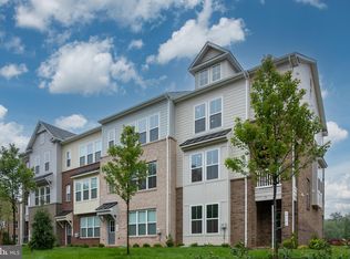 10114 Queens Way, Manassas, VA 20110