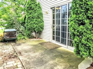 1901 Lillian Dr, Hudson, WI 54016