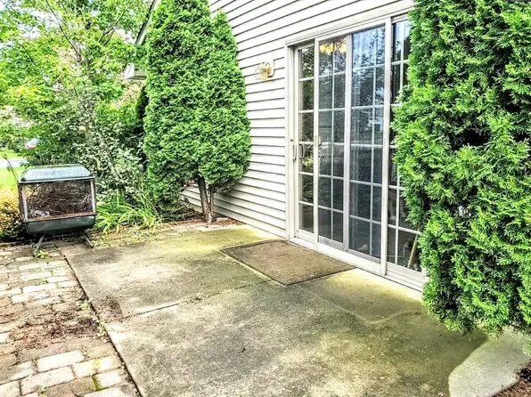1901 Lillian Dr, Hudson, WI 54016