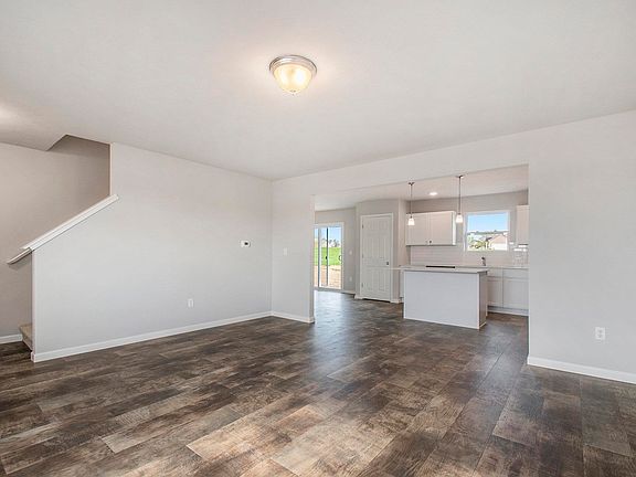 4th image of 6825 Jacktown Dr