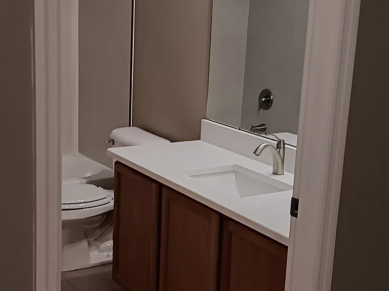 16404 Rollingbrook Dr — Photo 18