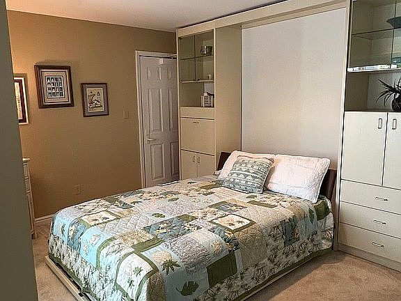 3rd image of 400 Oselka Dr Suite 232