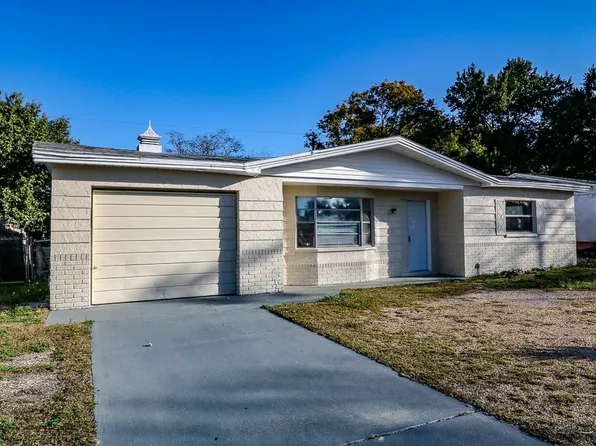 4921 Beacon Hill Dr, New Port Richey, FL 34652