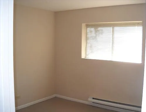 1360 N Geneva Dr #2A — Photo 6