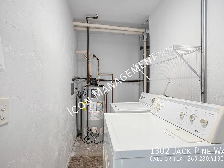 1302 Jack Pine Way — Photo 17