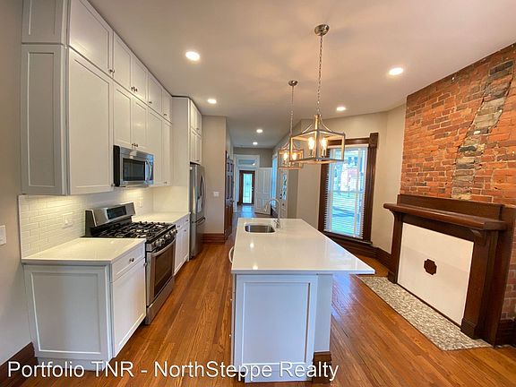 3rd image of 103 W King Ave