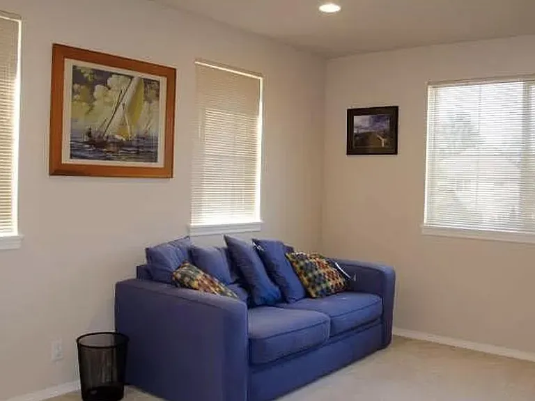 19302 NE 64th Way — Photo 5