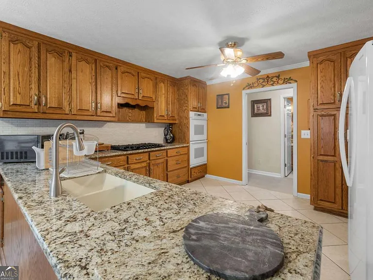 1061 Highway 92 N — Photo 19