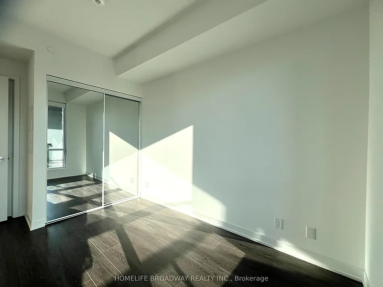 7950 Bathurst St #1702 — Photo 9