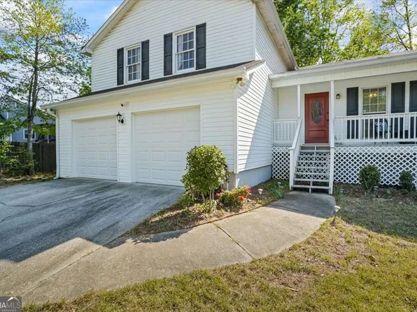 2849 Fenton Pl, Snellville, GA 30039