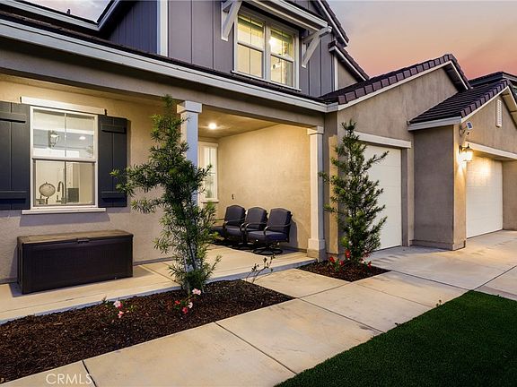 2nd image of 1905 Pienza Cir