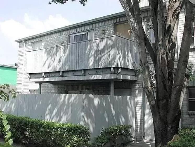1st image of 9797 Leawood Blvd APT 604