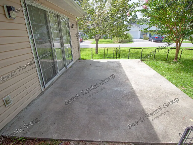 6661 Wisteria Dr — Photo 22