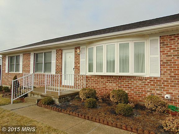 2nd image of 1704 Berdan Ct
