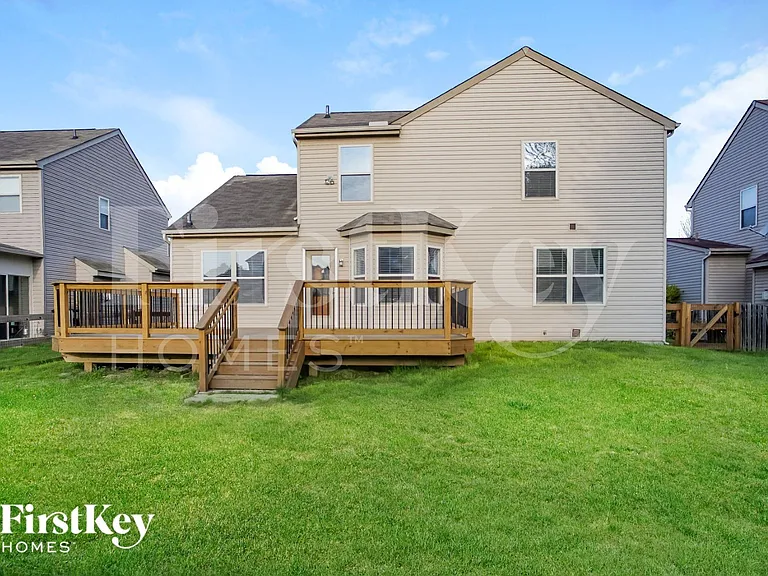 7398 Haverhill Ln — Photo 15