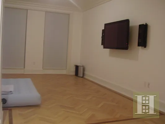 Rented by Halstead Real Estate | media 1