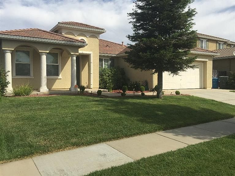 1st image of 1693 Churchill Way