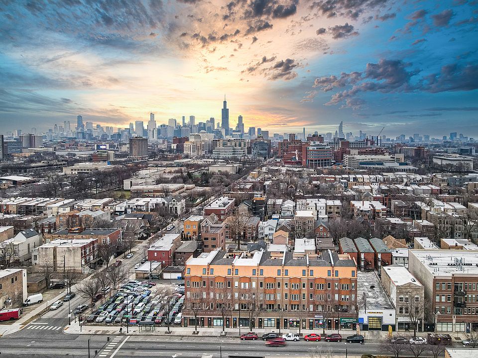 1st image of 811 S Western Ave #Penthouse 4