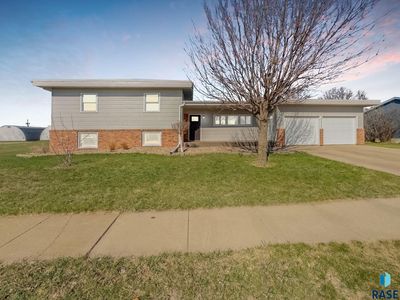 105 N James Ave, Tea, SD, 57064