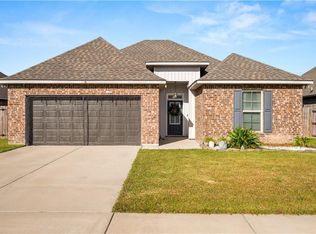 110 Gentle Crescent Ln, Lafayette, LA 70506