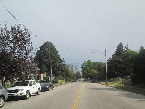 5th image of 115 E Upsal St
