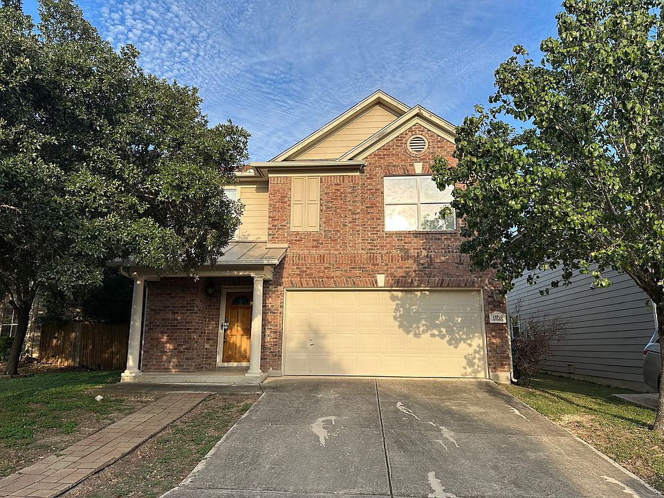 1st image of 13710 York Woods