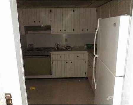 4th image of 16410 Miami Dr APT 406