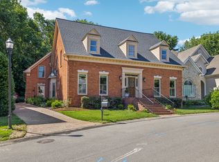 13 Thorndale Ct, Nashville, TN 37215