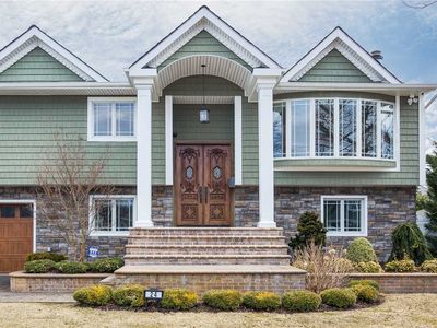 24 Algonquin Ave, Massapequa, NY, 11758