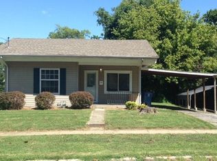 819 Powell Ave, Collinsville, IL