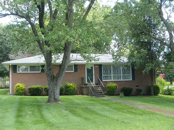 2nd image of 302 Fairlane Dr