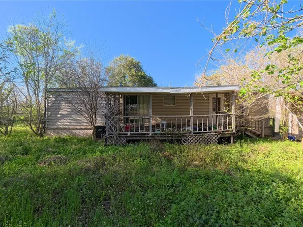 505 Koym St, East Bernard, TX 77435