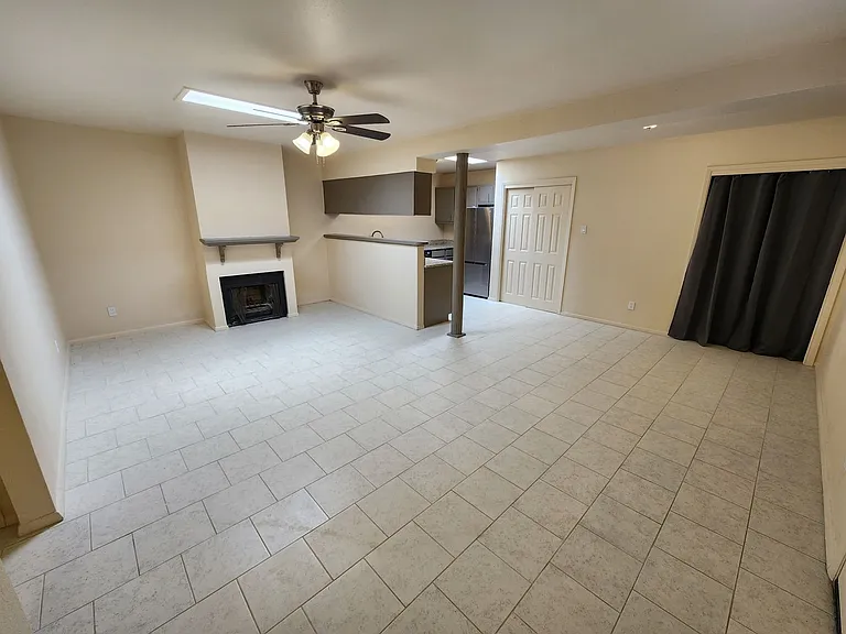 1217 La Fonda Dr — Photo 7
