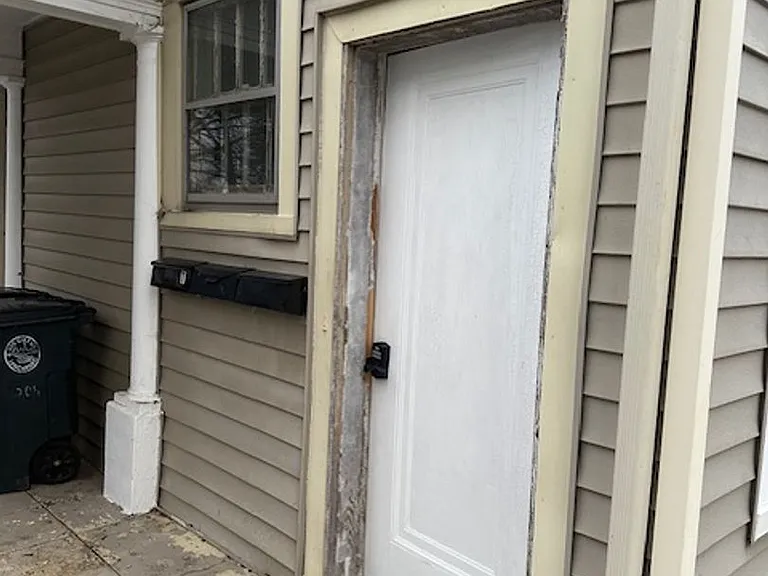 2209 Rivermont Ave — Photo 2