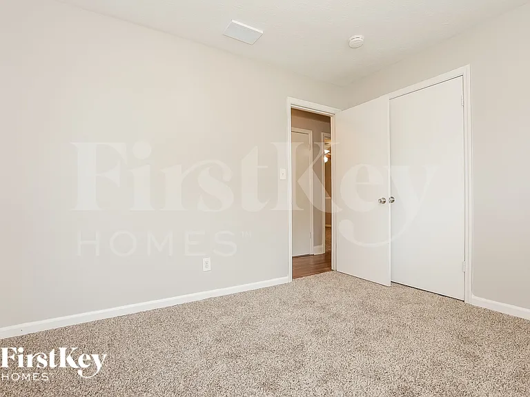 4971 Oakdale Dr — Photo 13