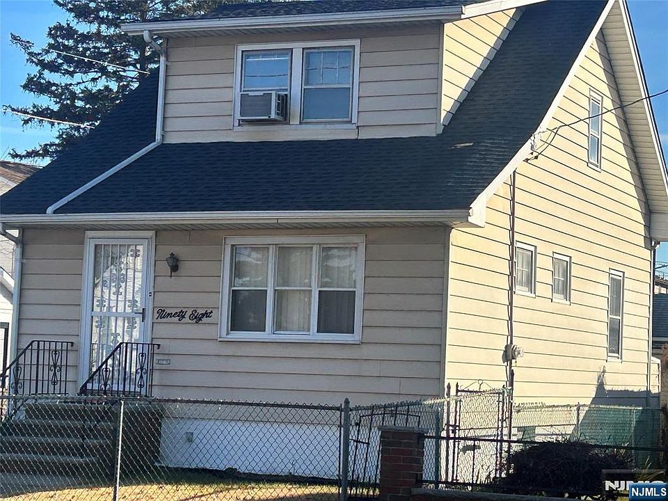 1st image of 98 Dundee Ave