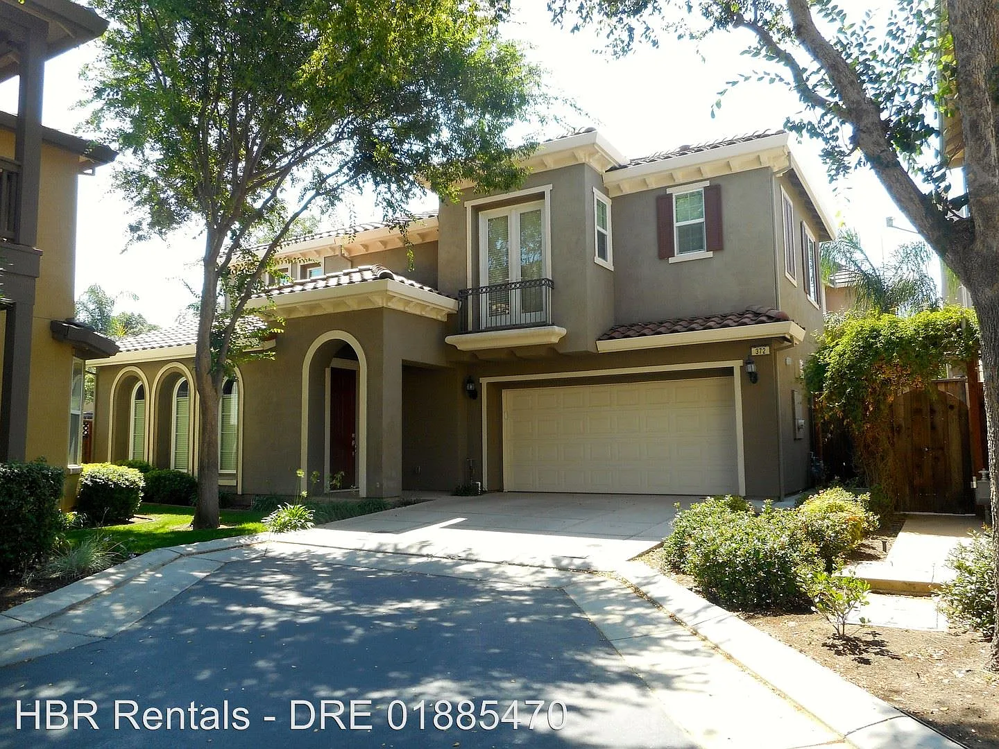 372 W Viento St photo 1