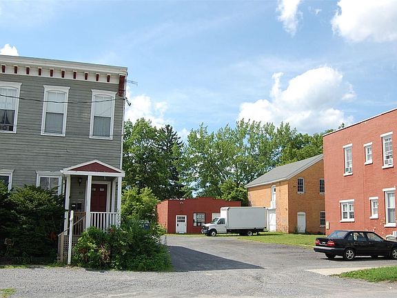 4th image of 17 W Harrison St