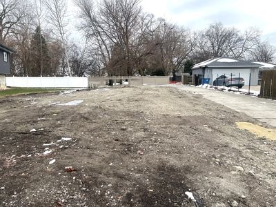 (Undisclosed Address), Crestwood, IL, 60418